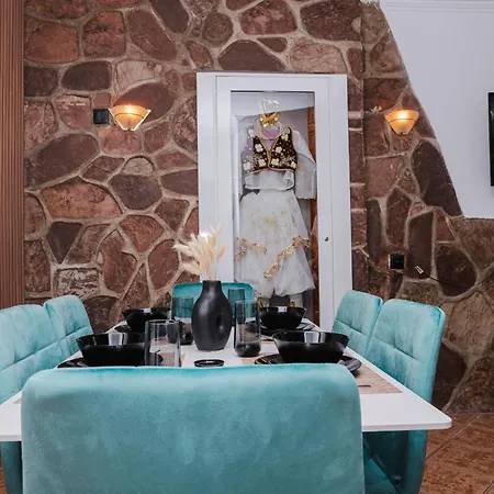 Via Albania - Myslym Shyri Apartment Tirana