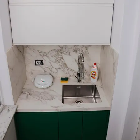 Via Albania - Myslym Shyri Apartment